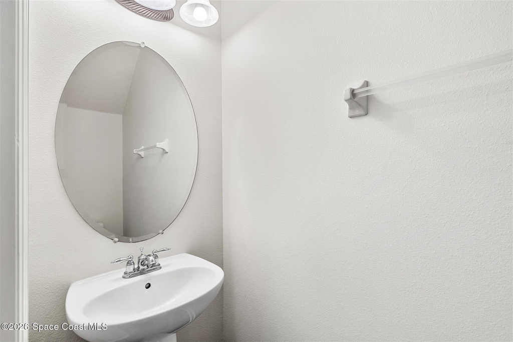 737 Ventura Drive - Photo 7
