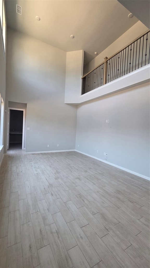 1550 Park Path Drive - Photo 7