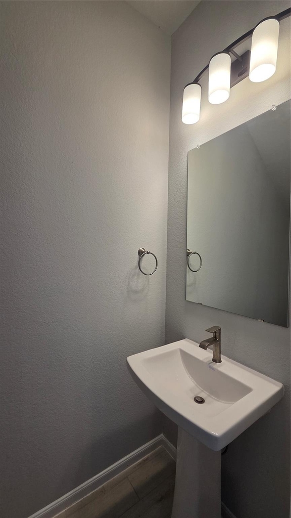 1550 Park Path Drive - Photo 11