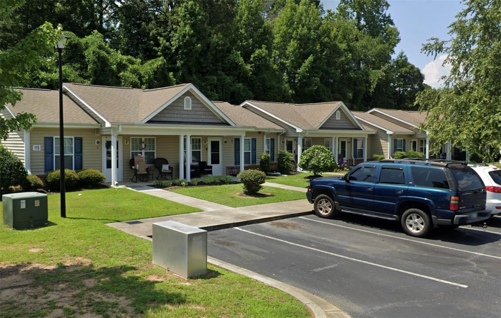 114 Louns Drive - Photo 4
