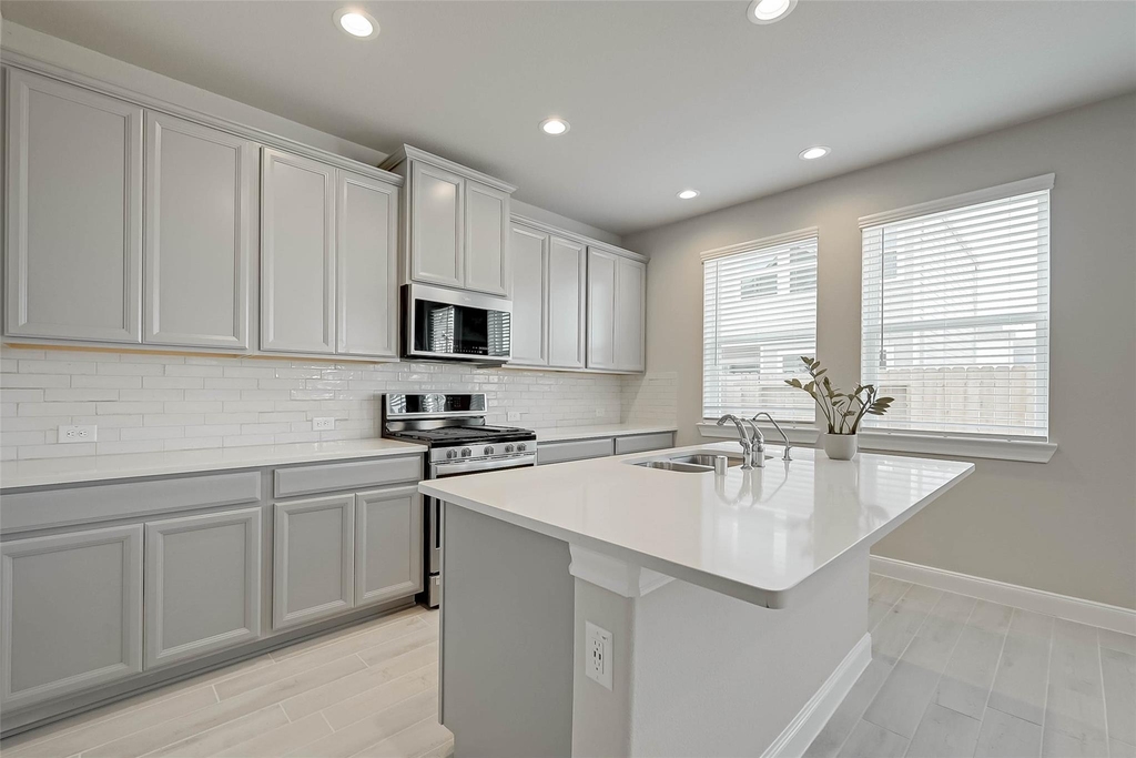 3121 Cloud Forest Lane - Photo 12
