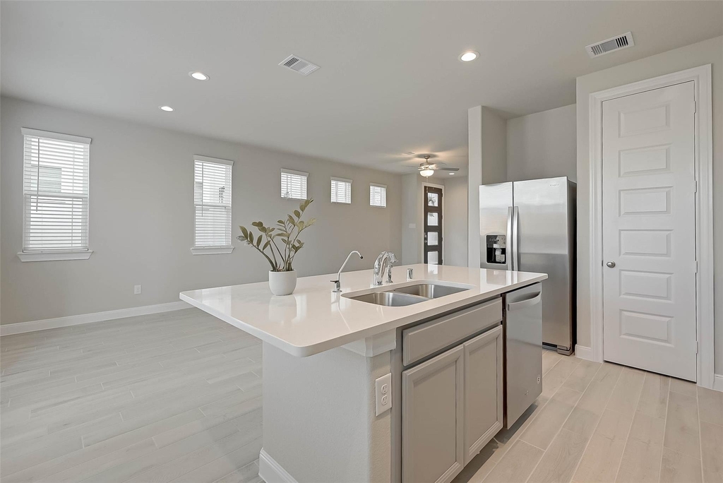 3121 Cloud Forest Lane - Photo 15