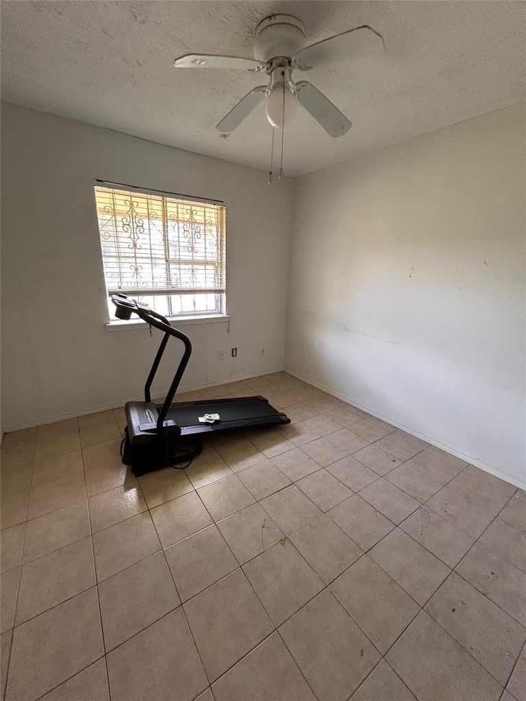 11114 W Bellfort Street - Photo 5