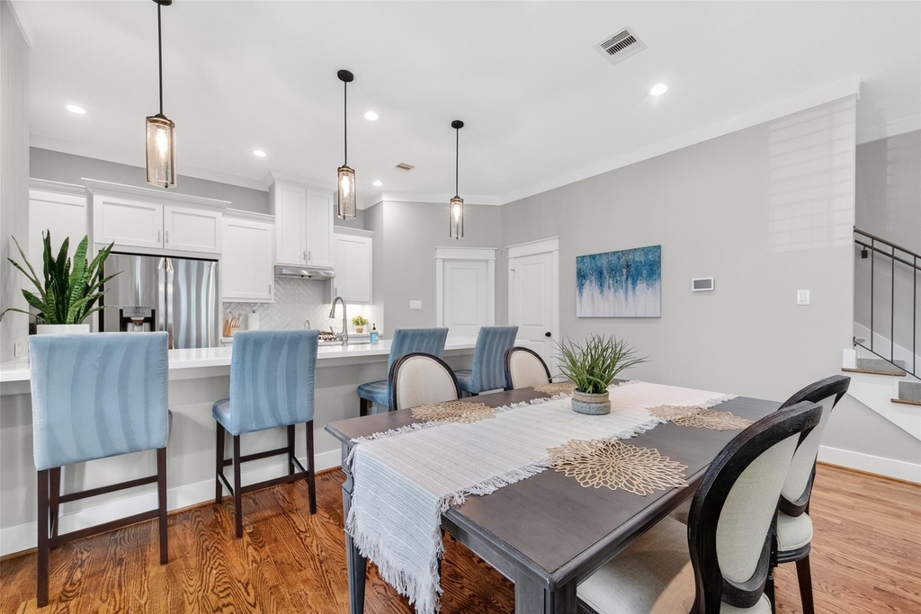 1102 W 15th Street - Photo 13