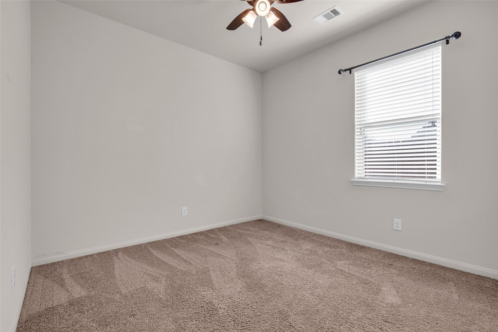 22426 Base Light Drive - Photo 7