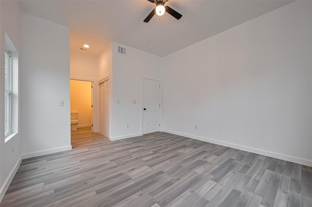 9003 Hilda Street - Photo 13