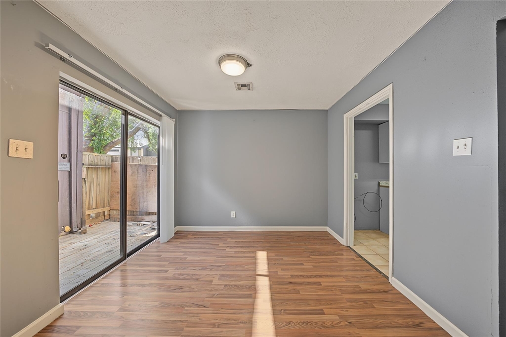 8315 Augustine Drive - Photo 14