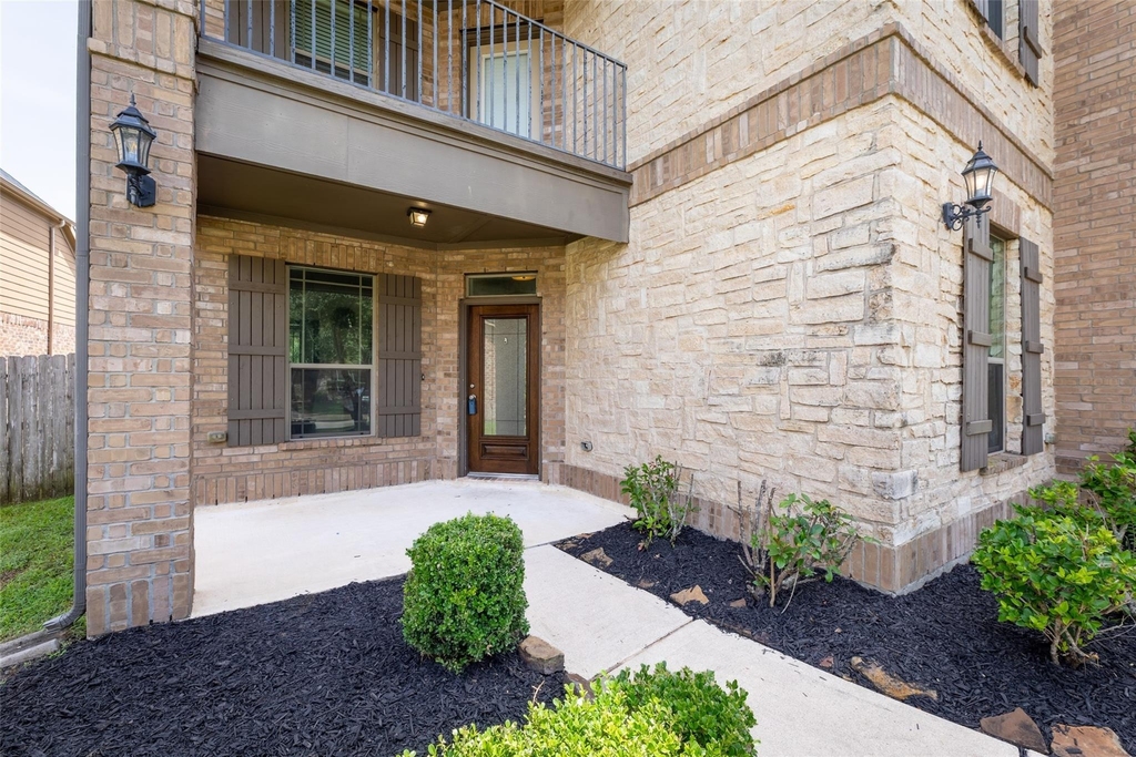 4534 Montcliff Bend Lane - Photo 3