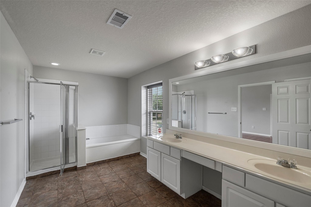 22518 Spring Link Court - Photo 18