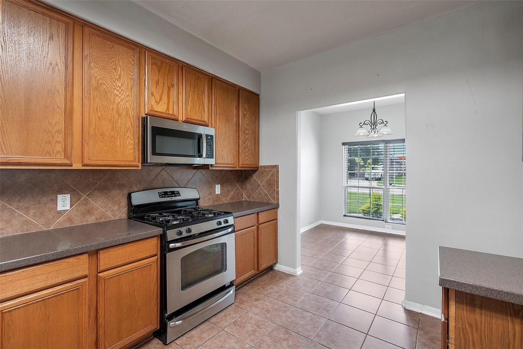 22518 Spring Link Court - Photo 4