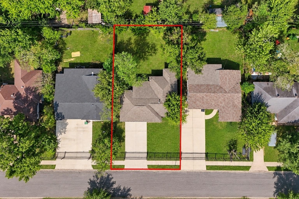 5635 Belarbor Street - Photo 21