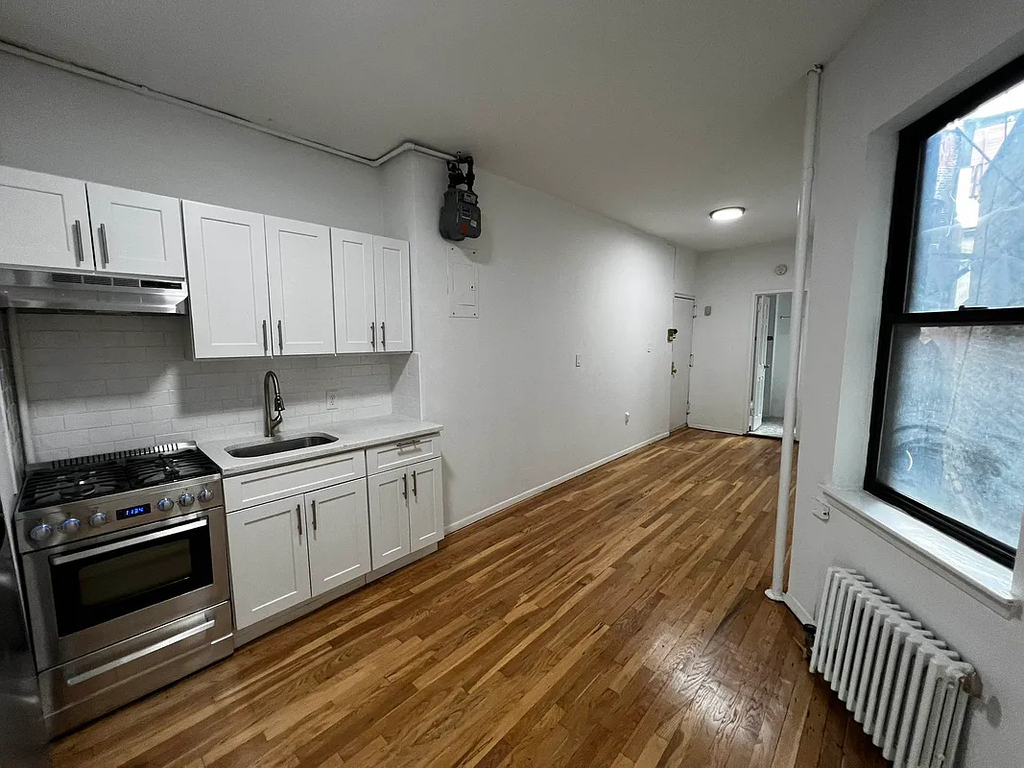 37 Wall Street, Unit 3h - Photo 1