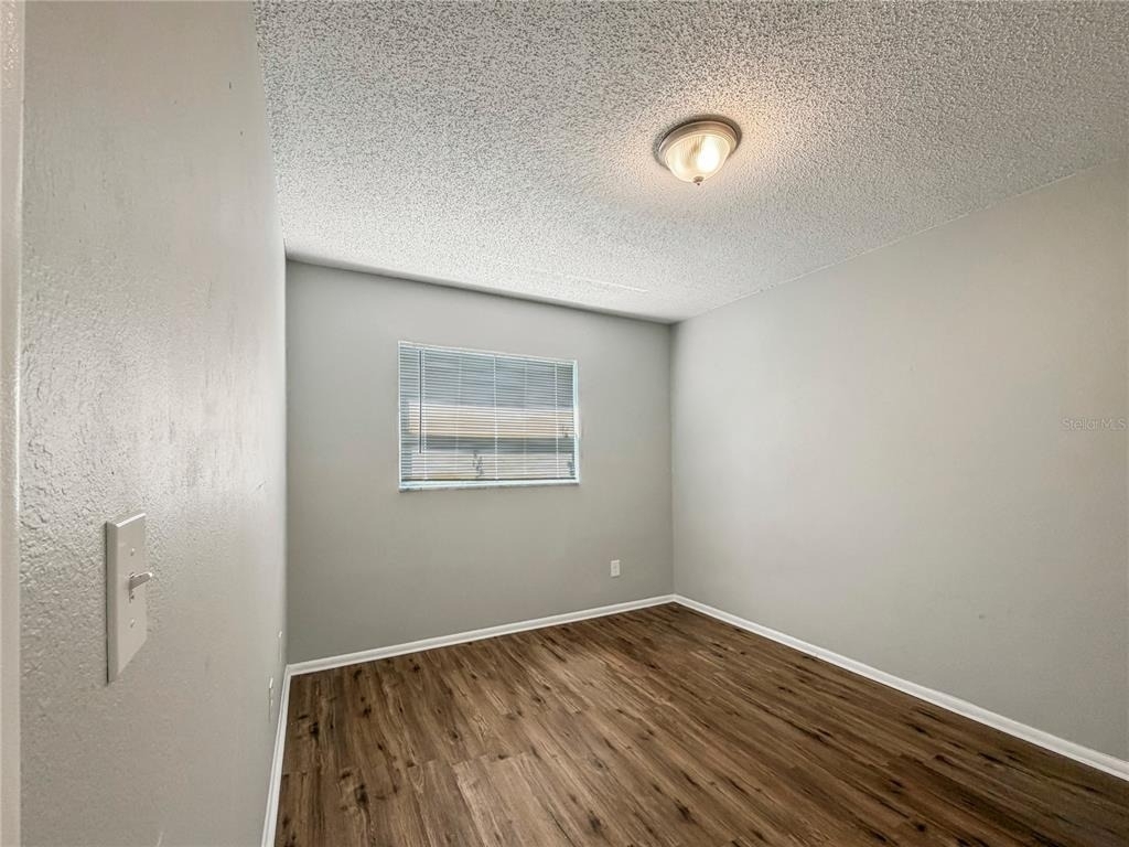 690 Lilac Road - Photo 7