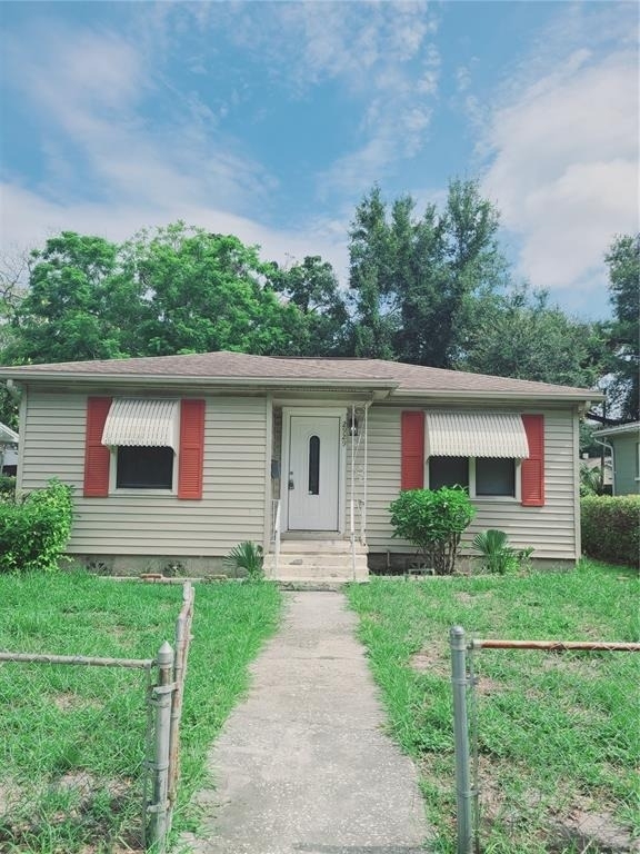 2929 4th Avenue S - Photo 2