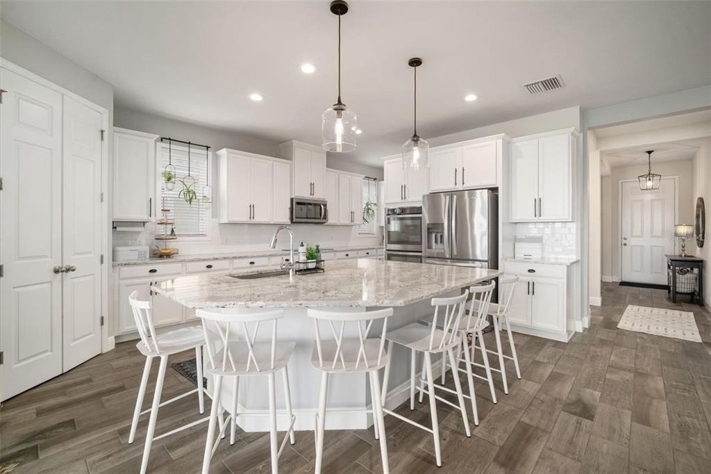 19399 Long Lake Ranch Blvd - Photo 2