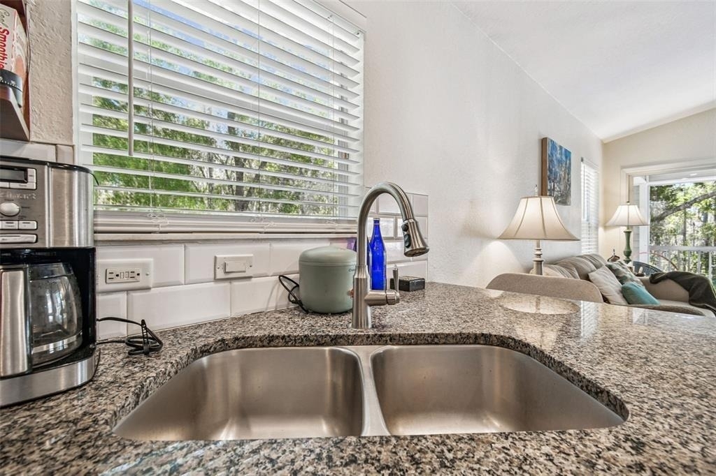 1627 Hammocks Avenue - Photo 9