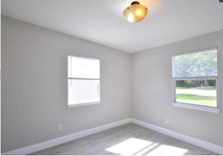 1100 60th Avenue N - Photo 9