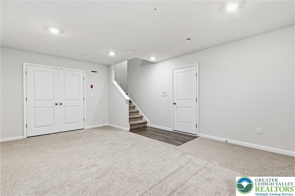 1076 Meadowlark Drive - Photo 27
