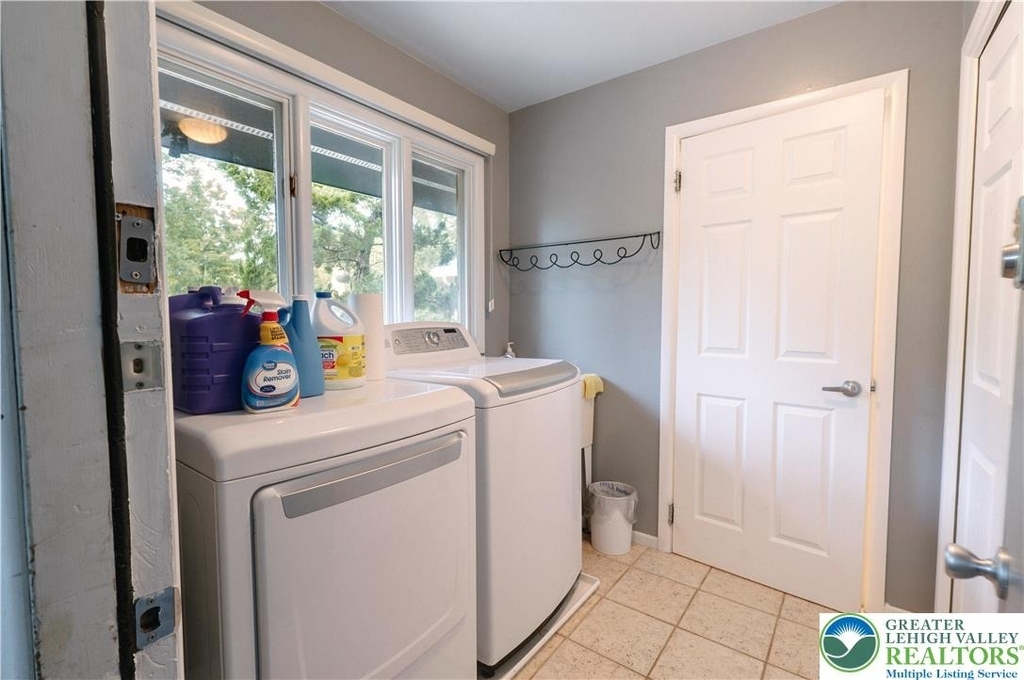 2210 Greenwood Road - Photo 25