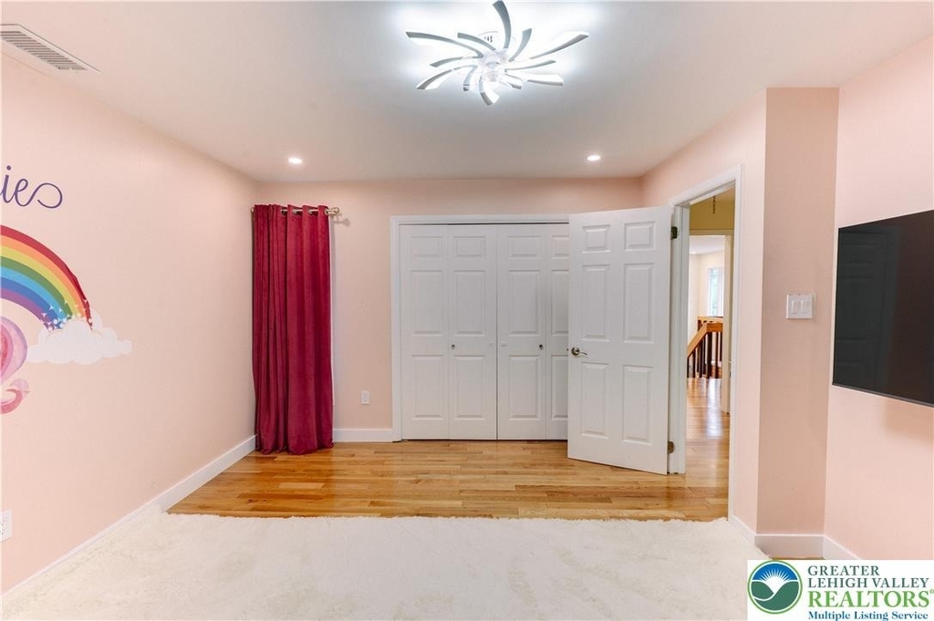 2210 Greenwood Road - Photo 43