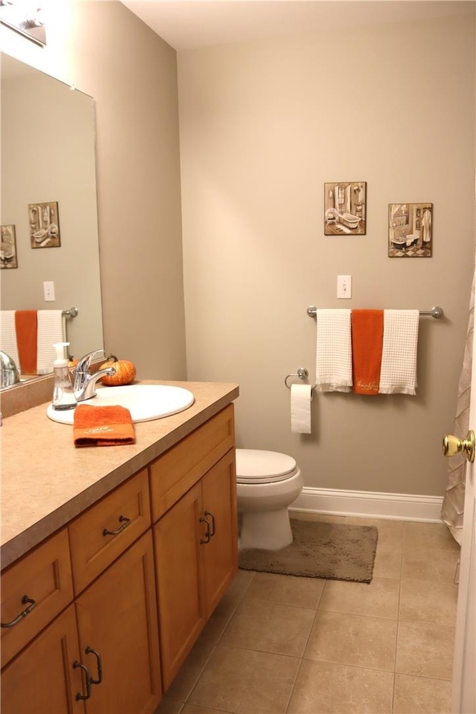 1785 Chateau Place - Photo 9