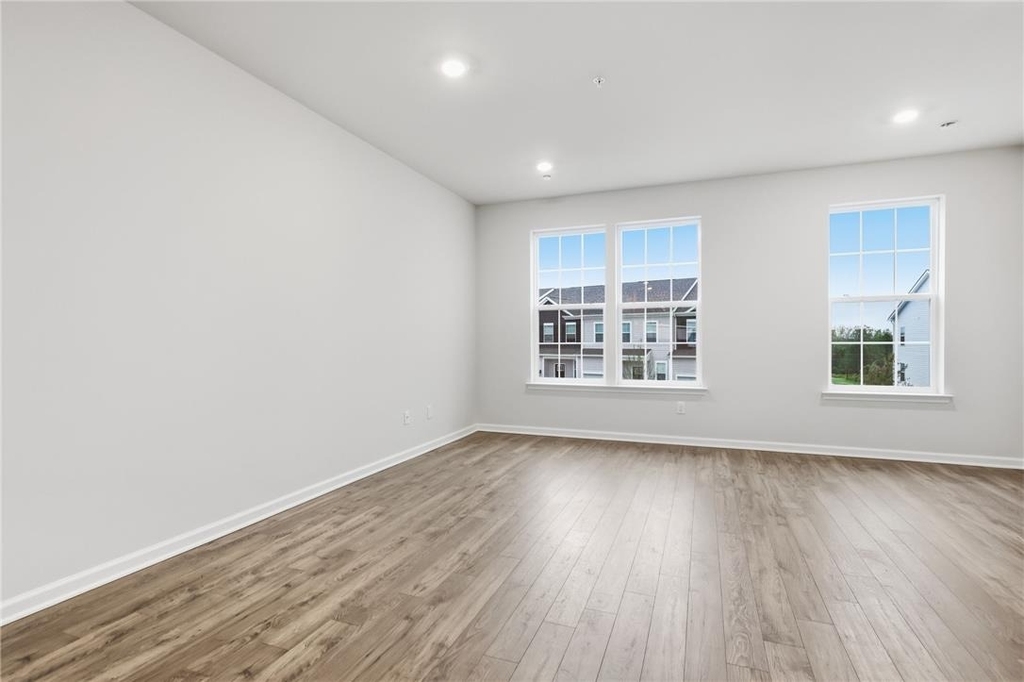 1078 Meadowlark Drive - Photo 3