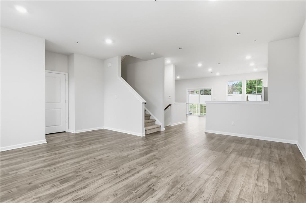 1078 Meadowlark Drive - Photo 5