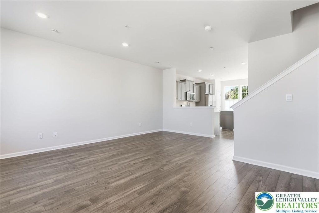 1080 Meadowlark Drive - Photo 6