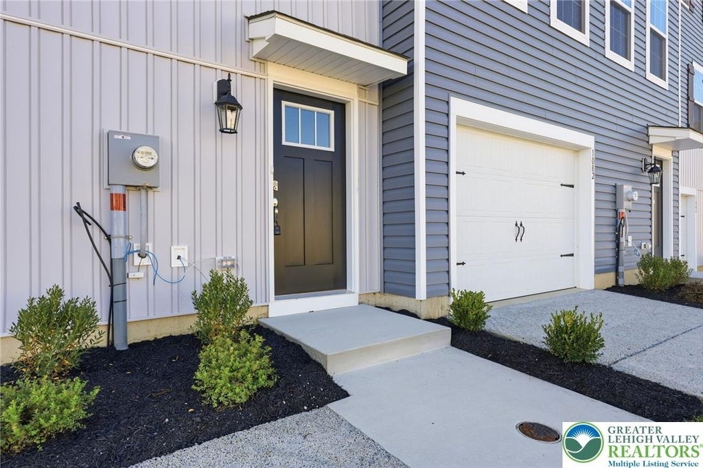 1080 Meadowlark Drive - Photo 1