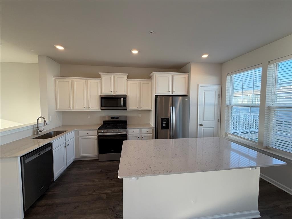 1129 Turnstone Drive - Photo 2
