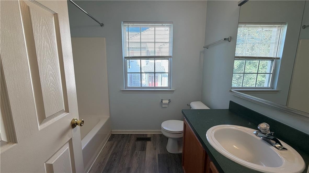 8100 Cross Creek Circle W - Photo 21