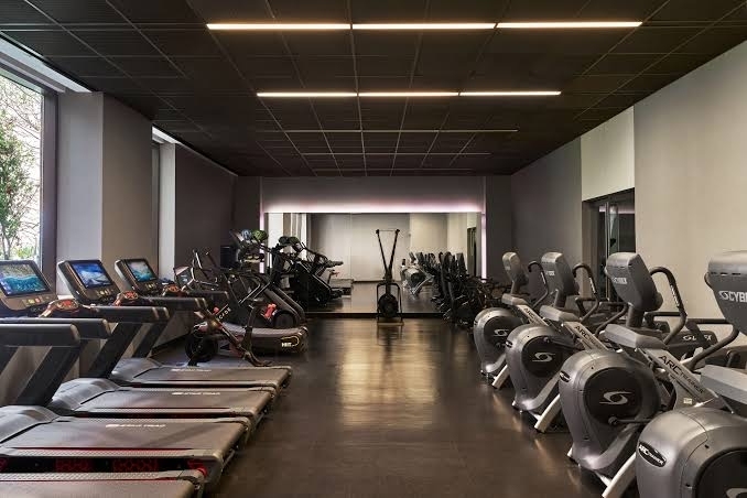 550 West 45th Street - Photo 2