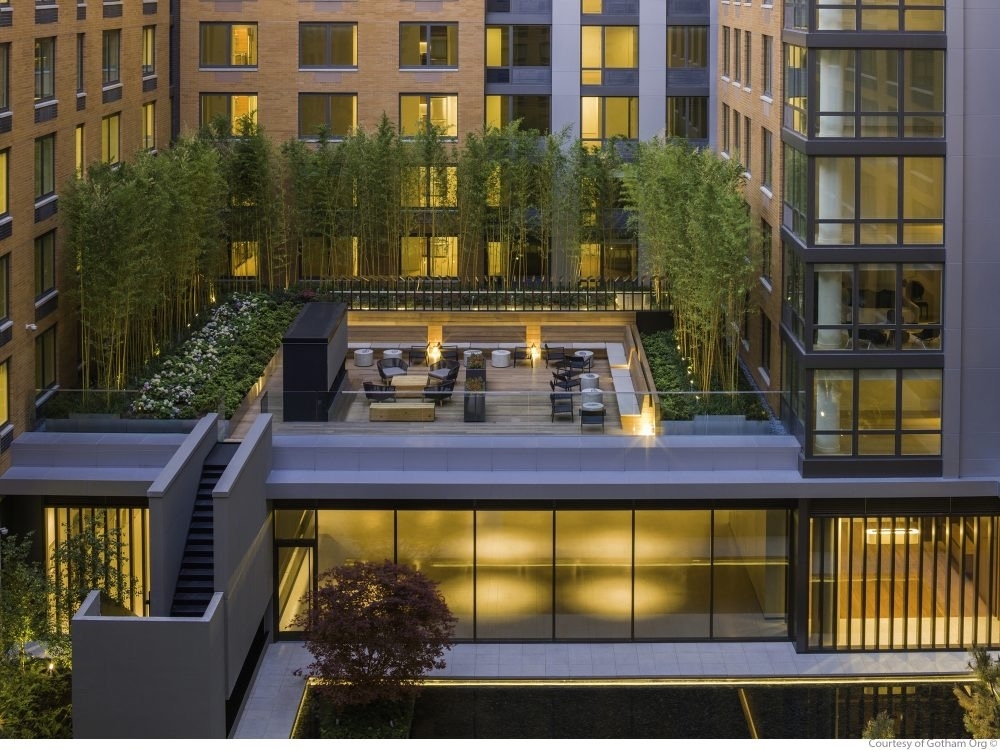 550 West 45th Street - Photo 1