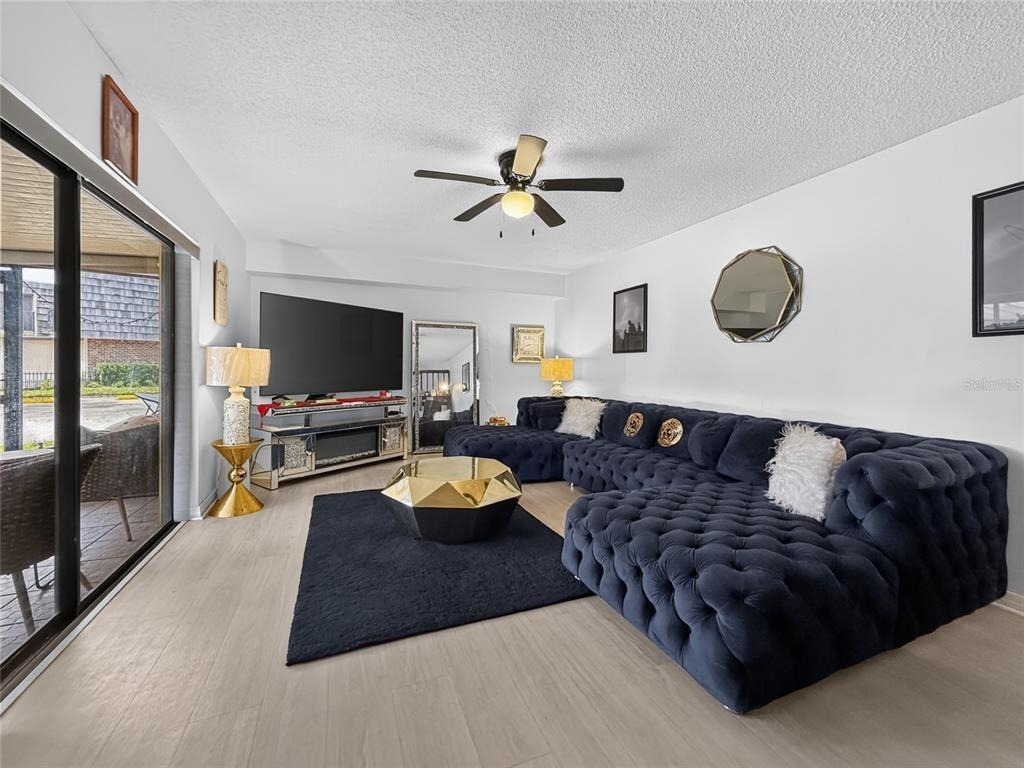 2904 Ash Drive - Photo 2