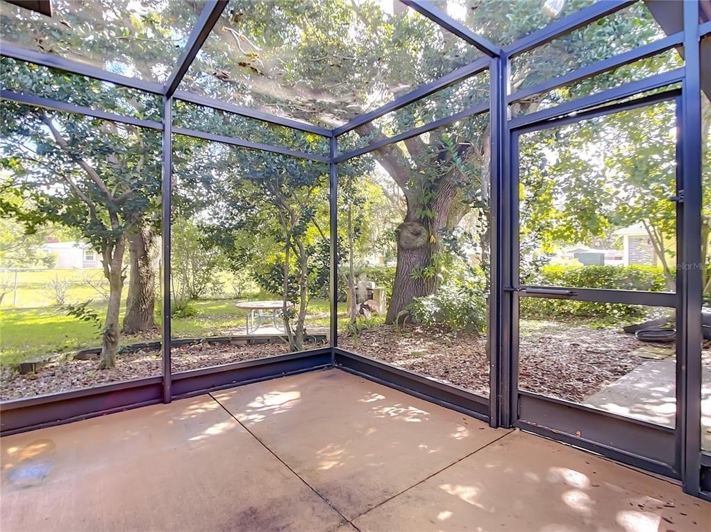 310 Camellia Street - Photo 13