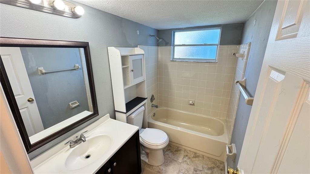 2727 N Poinciana Boulevard - Photo 23