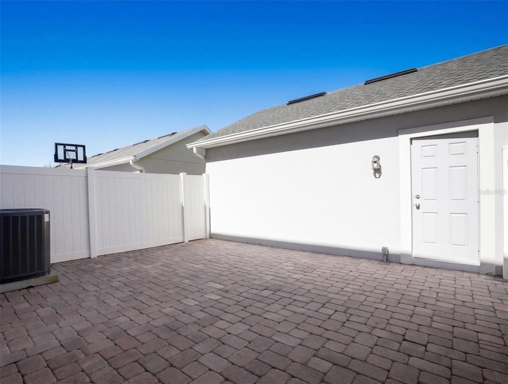 8049 Cadman Street - Photo 17
