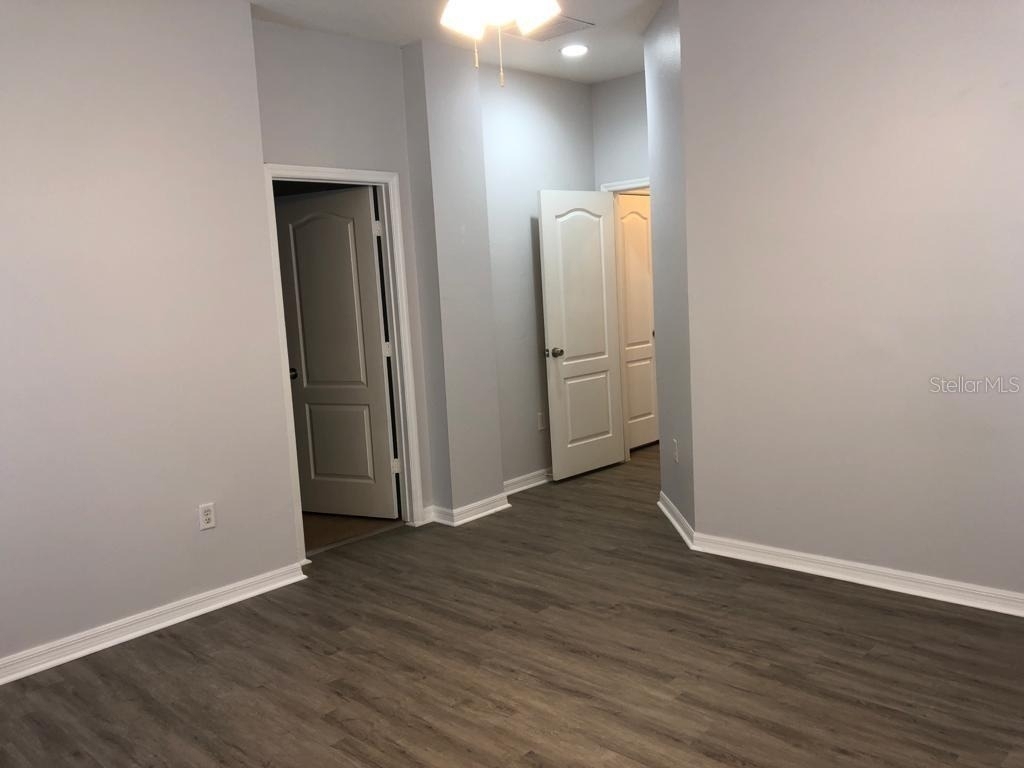 6442 S Goldenrod Road - Photo 17