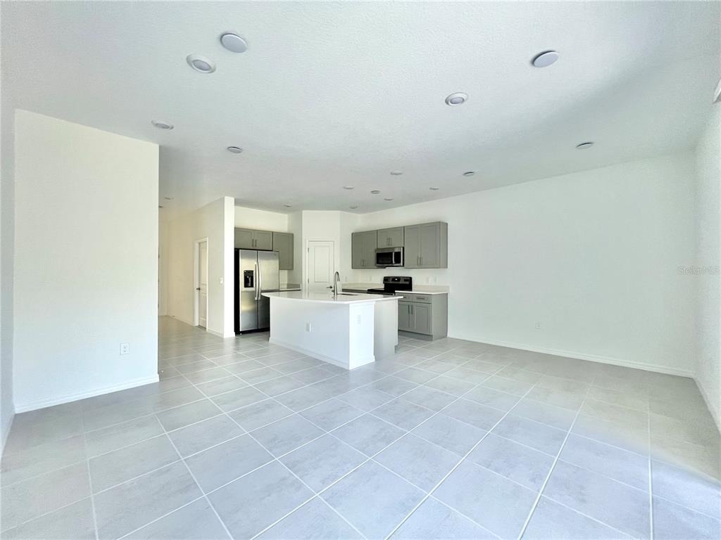 3619 Davenport Creek Court - Photo 2