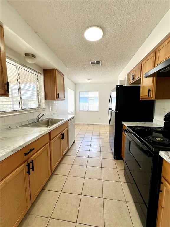 2338 Fitzpatrick Terrace - Photo 2