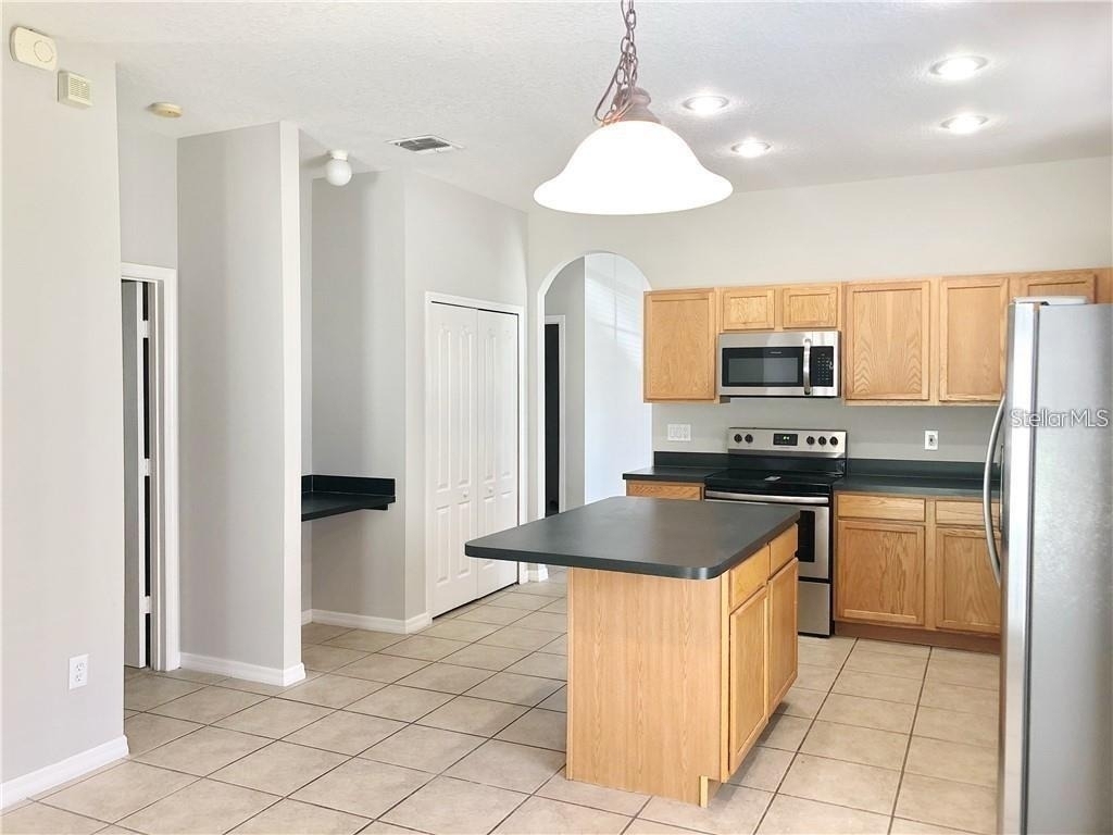 112 Belgain Way - Photo 2