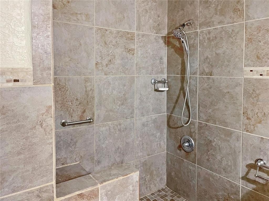 321 E Gunter Street - Photo 10