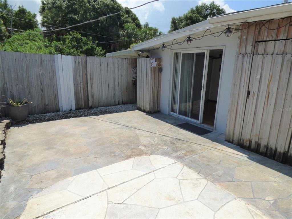 1358 Arrow Street - Photo 17