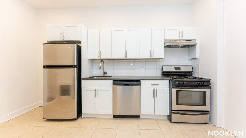 59 Wilson Ave - Photo 4