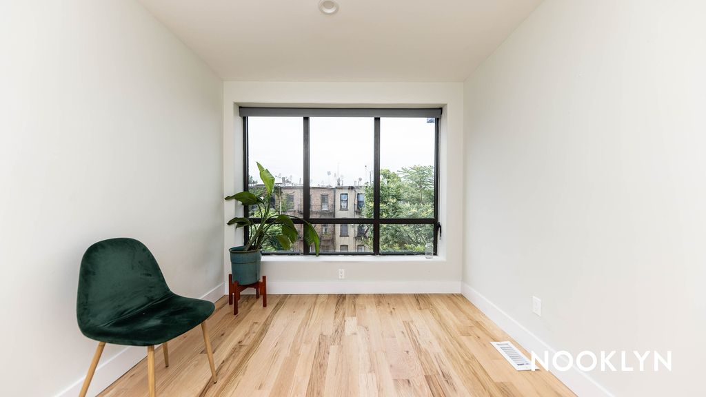 337 Herkimer St - Photo 0