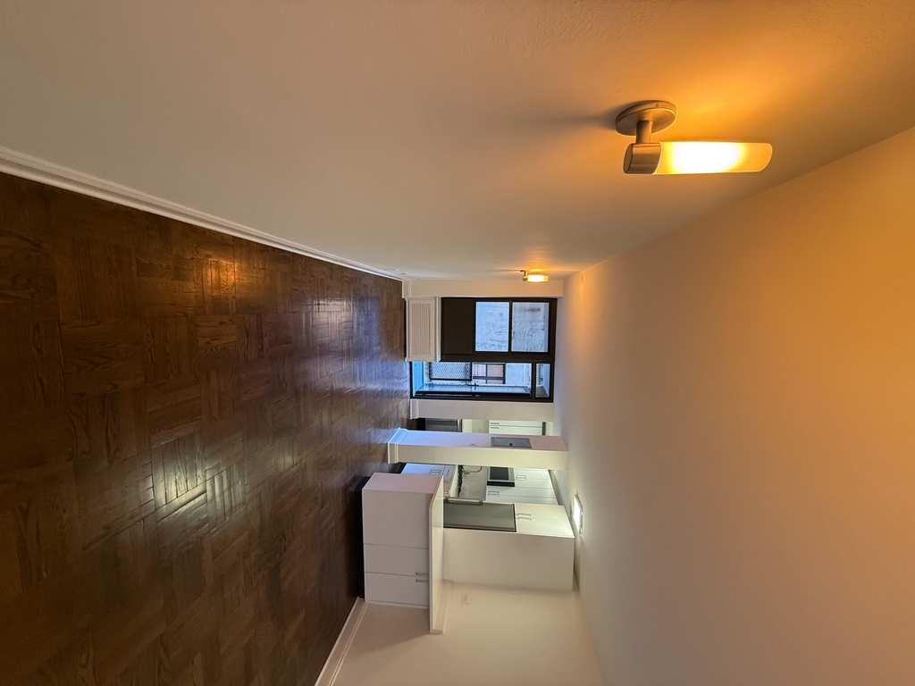 165East 35th Street - Photo 1