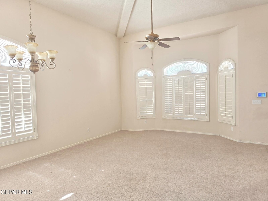 1456 Cherokee Ridge Drive - Photo 3