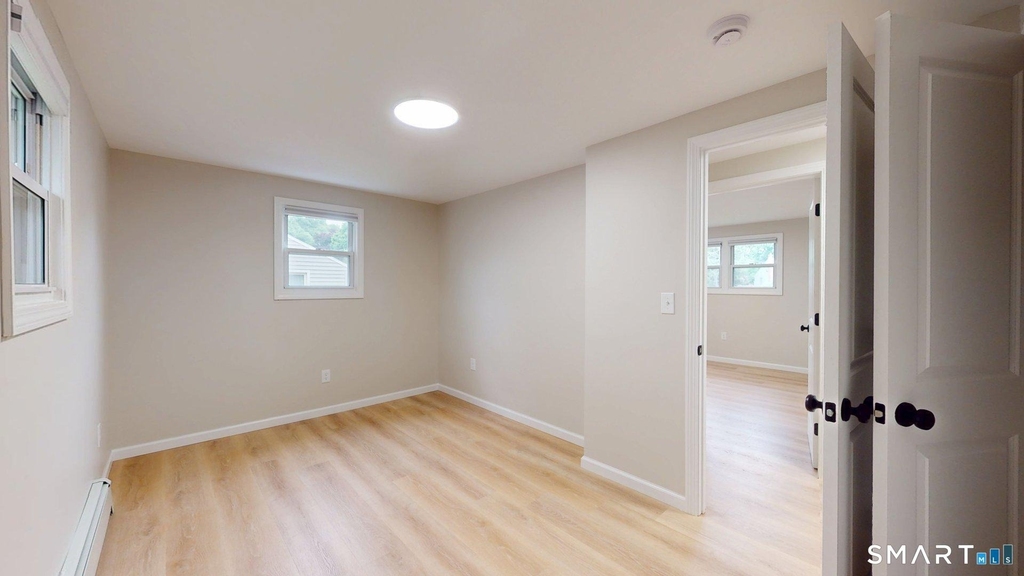 16 Arrow Street - Photo 17