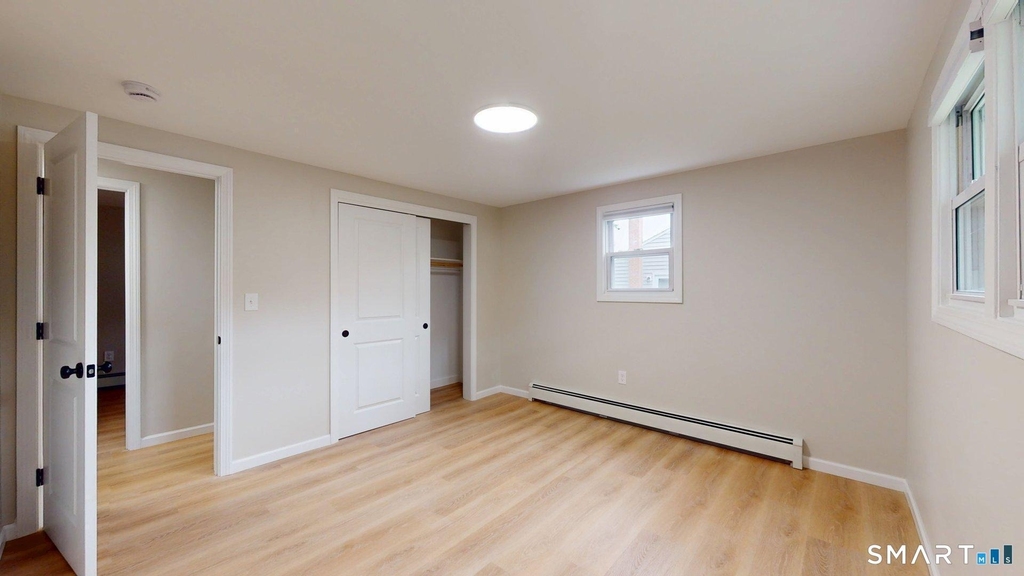 16 Arrow Street - Photo 11