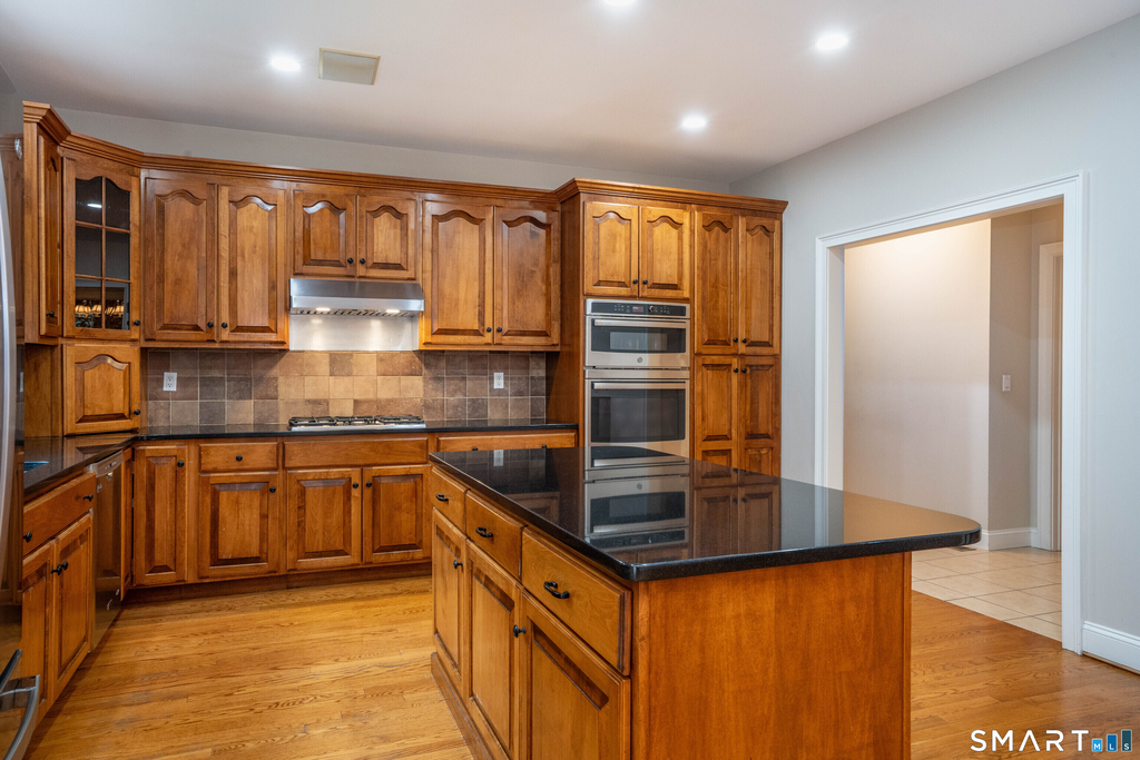 16 Hendrickson Lane - Photo 14